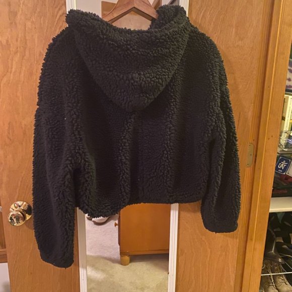 Cropped Teddy Jacket Black - Picture 2 of 2